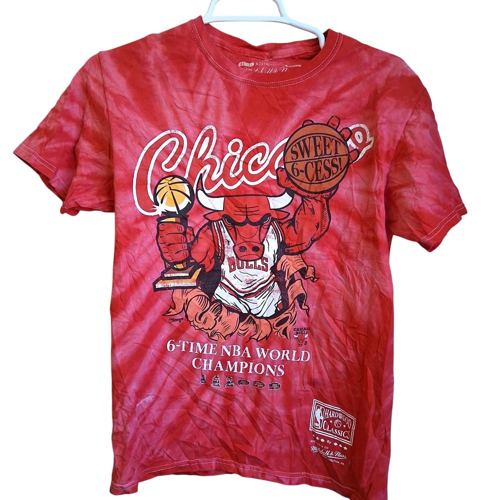 Mitchell & Ness Chicago Bulls Tie Dye Graphic Tee‎ Small